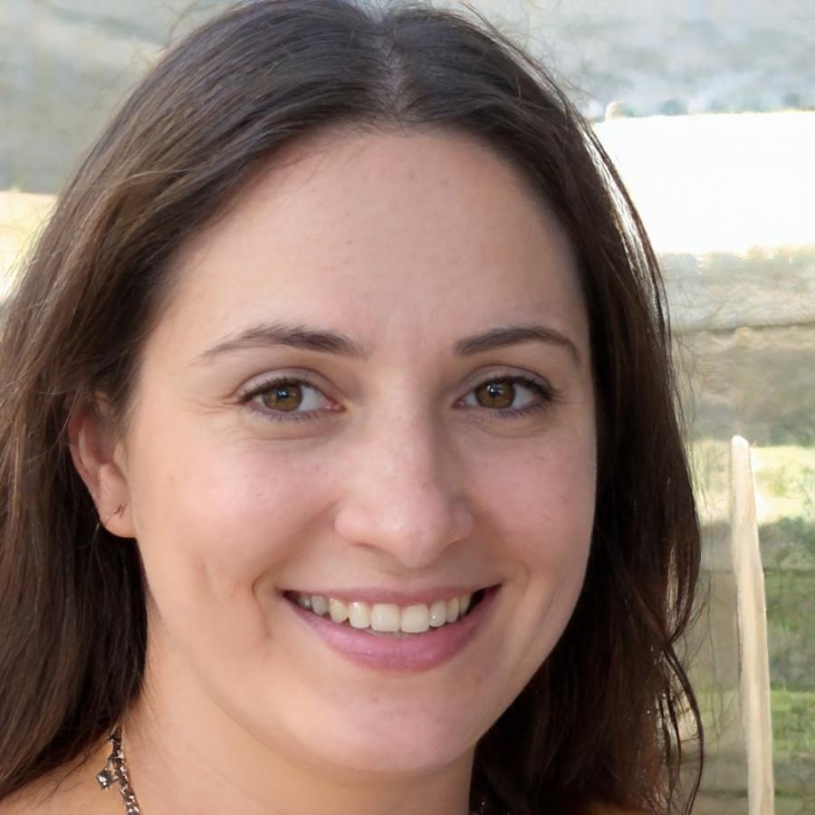 Esperanza Valdés, Directora de Programas Educativos en melqavonithus